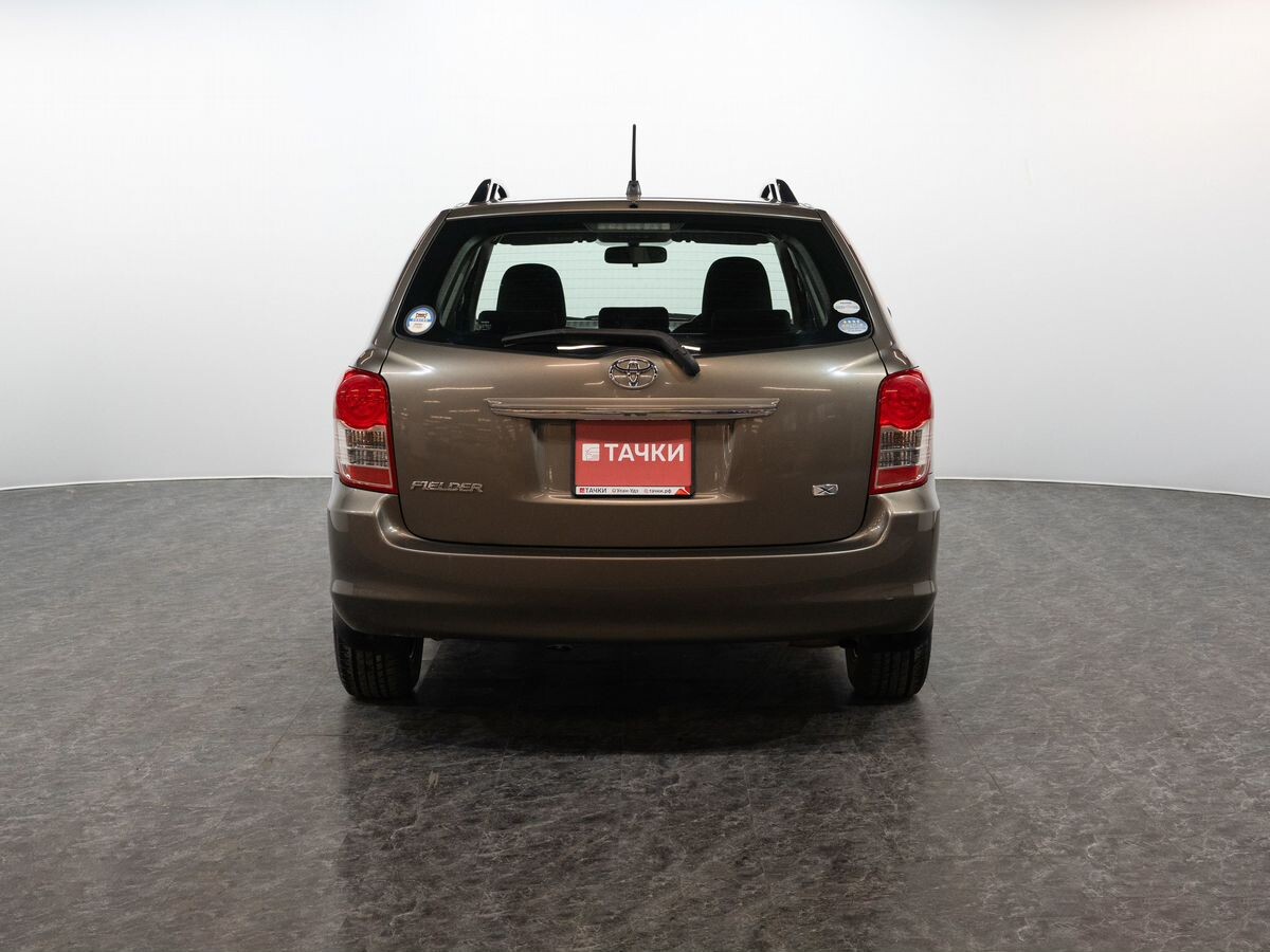 Toyota Corolla Fielder 2010 - фото автомобиля
