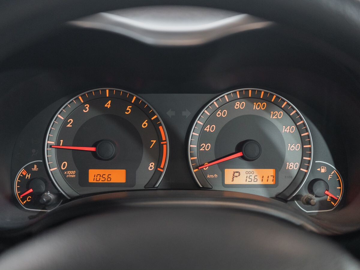 Toyota Corolla Fielder 2010 - фото автомобиля