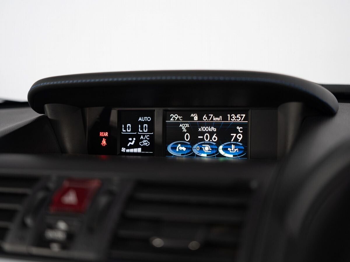 Subaru Levorg 2015 - фото автомобиля