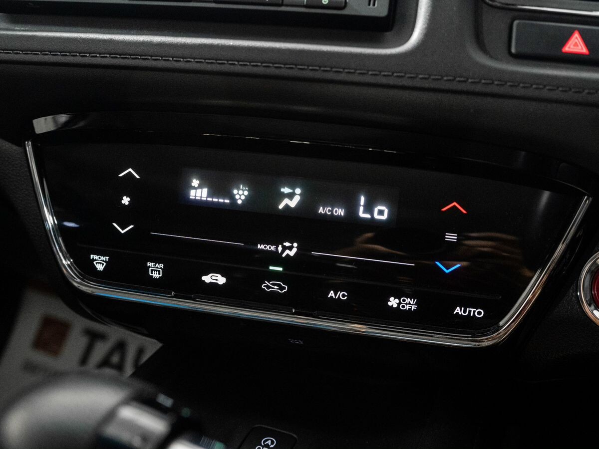 Honda Vezel 2017 - фото автомобиля