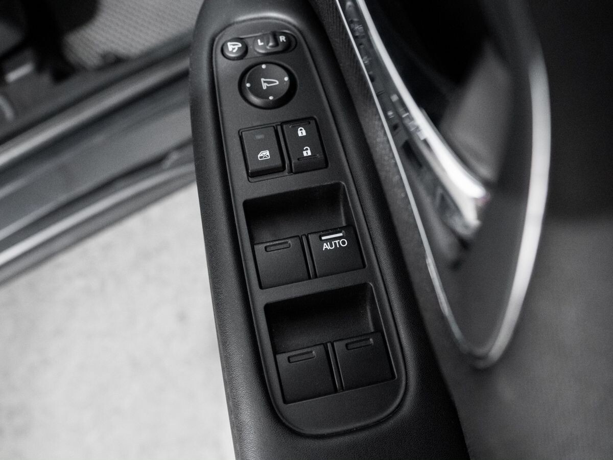 Honda Vezel 2017 - фото автомобиля