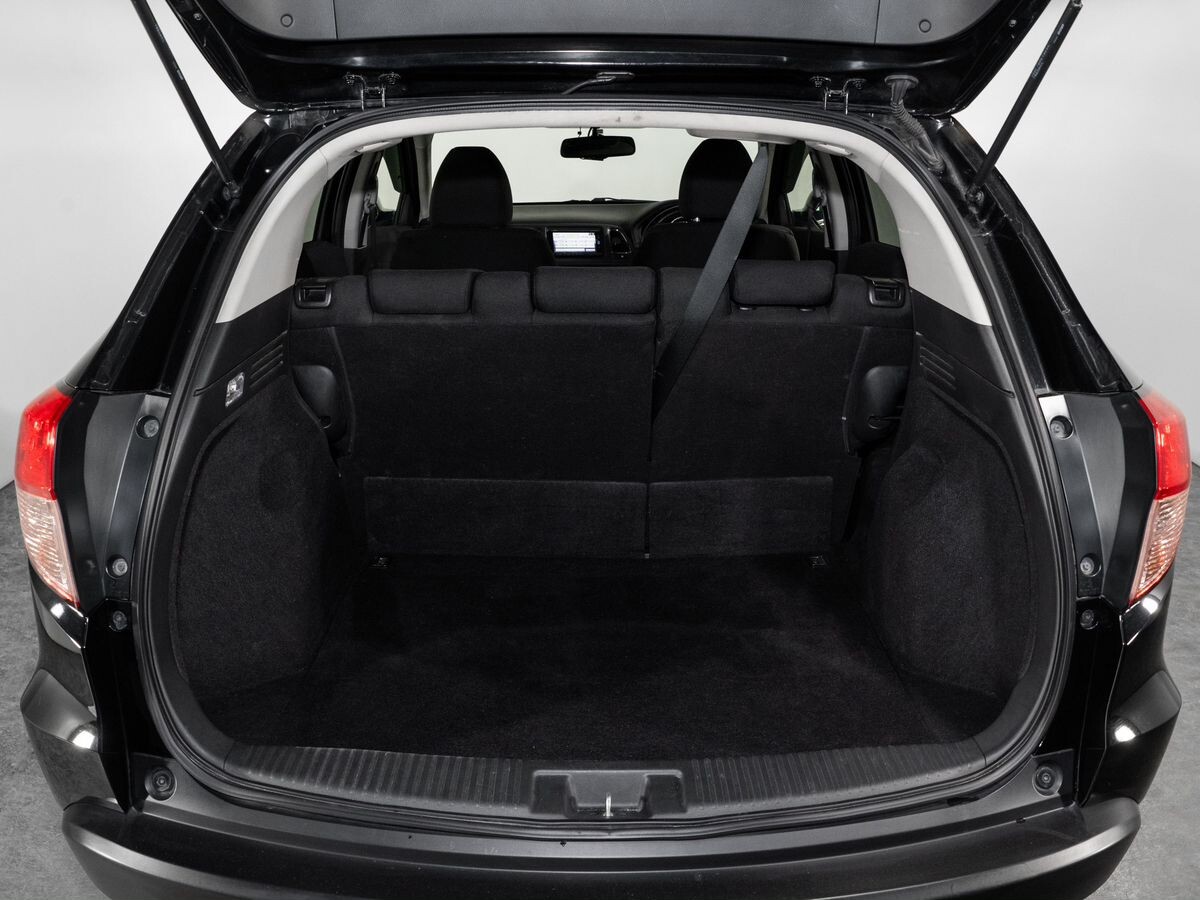 Honda Vezel 2017 - фото автомобиля
