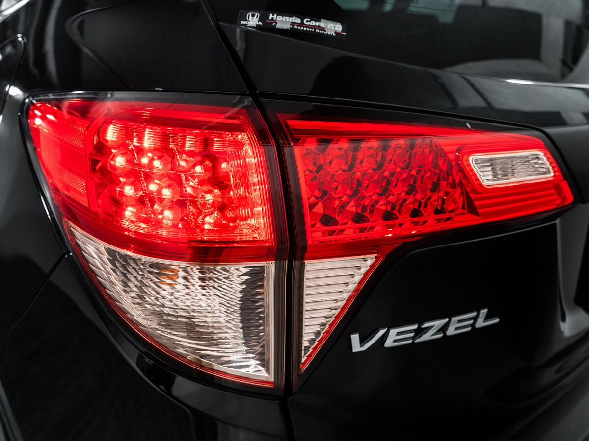 Honda Vezel 2017 - фото автомобиля