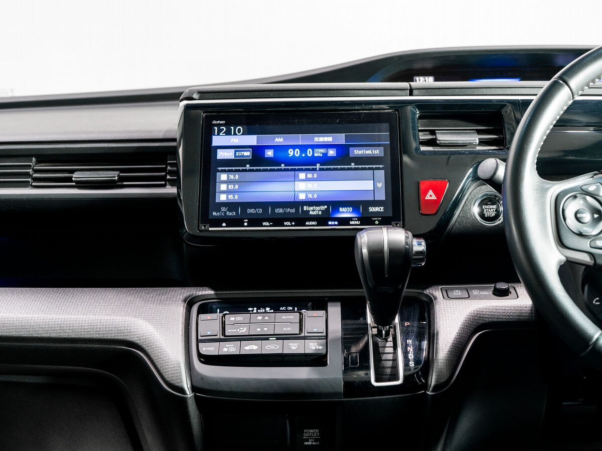 Honda Stepwgn 2020 - фото автомобиля