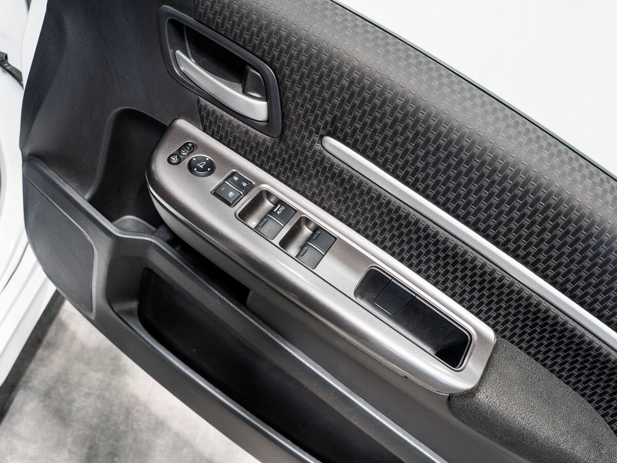 Honda Stepwgn 2020 - фото автомобиля