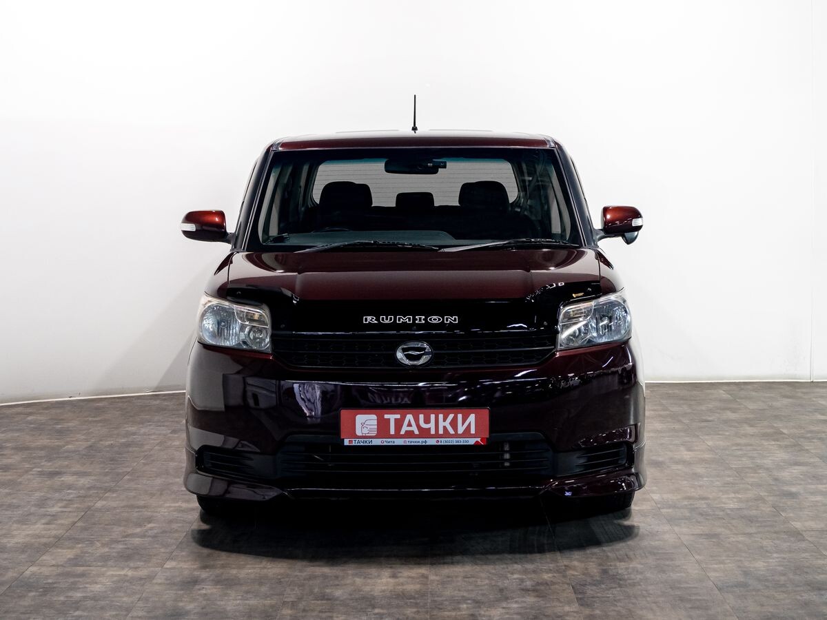 Toyota Corolla Rumion 2010 - фото автомобиля