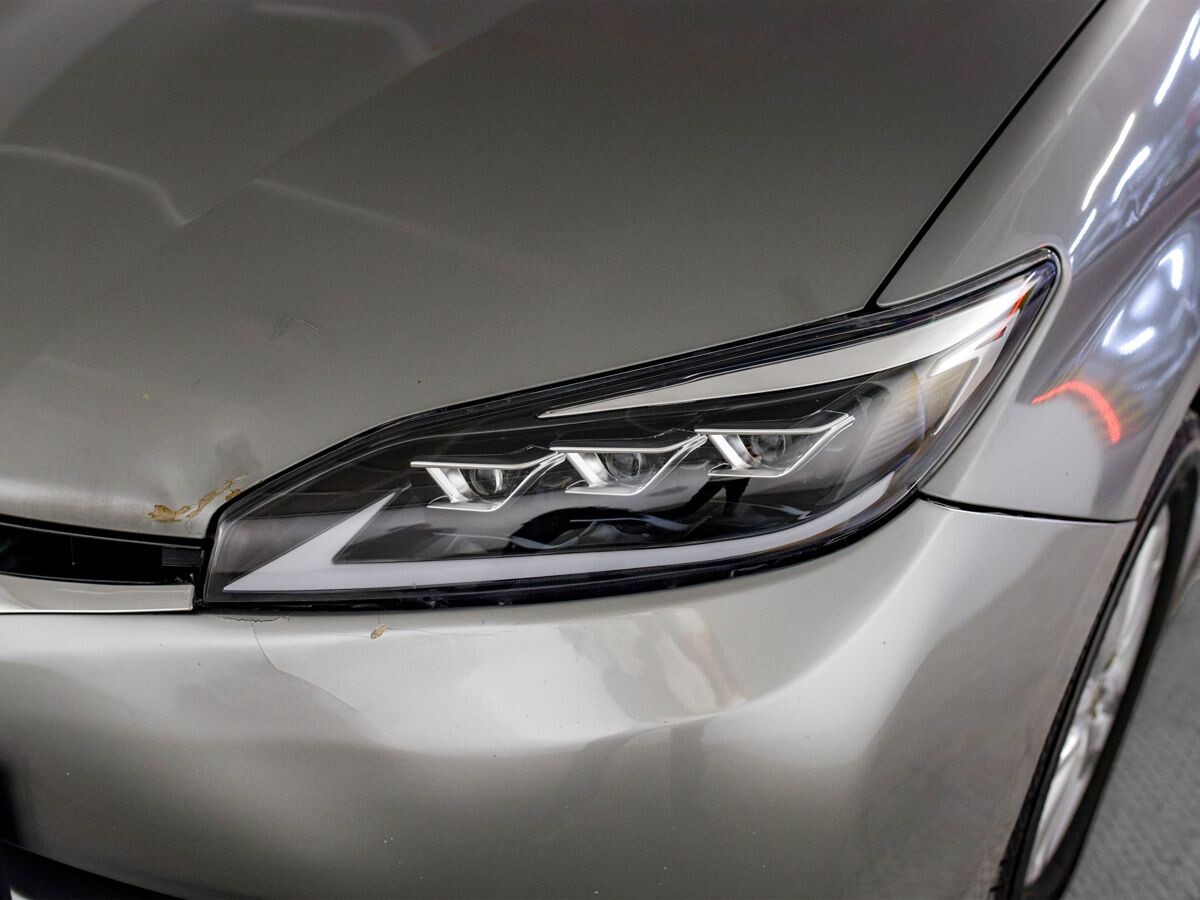 Toyota Wish 2009 - фото автомобиля