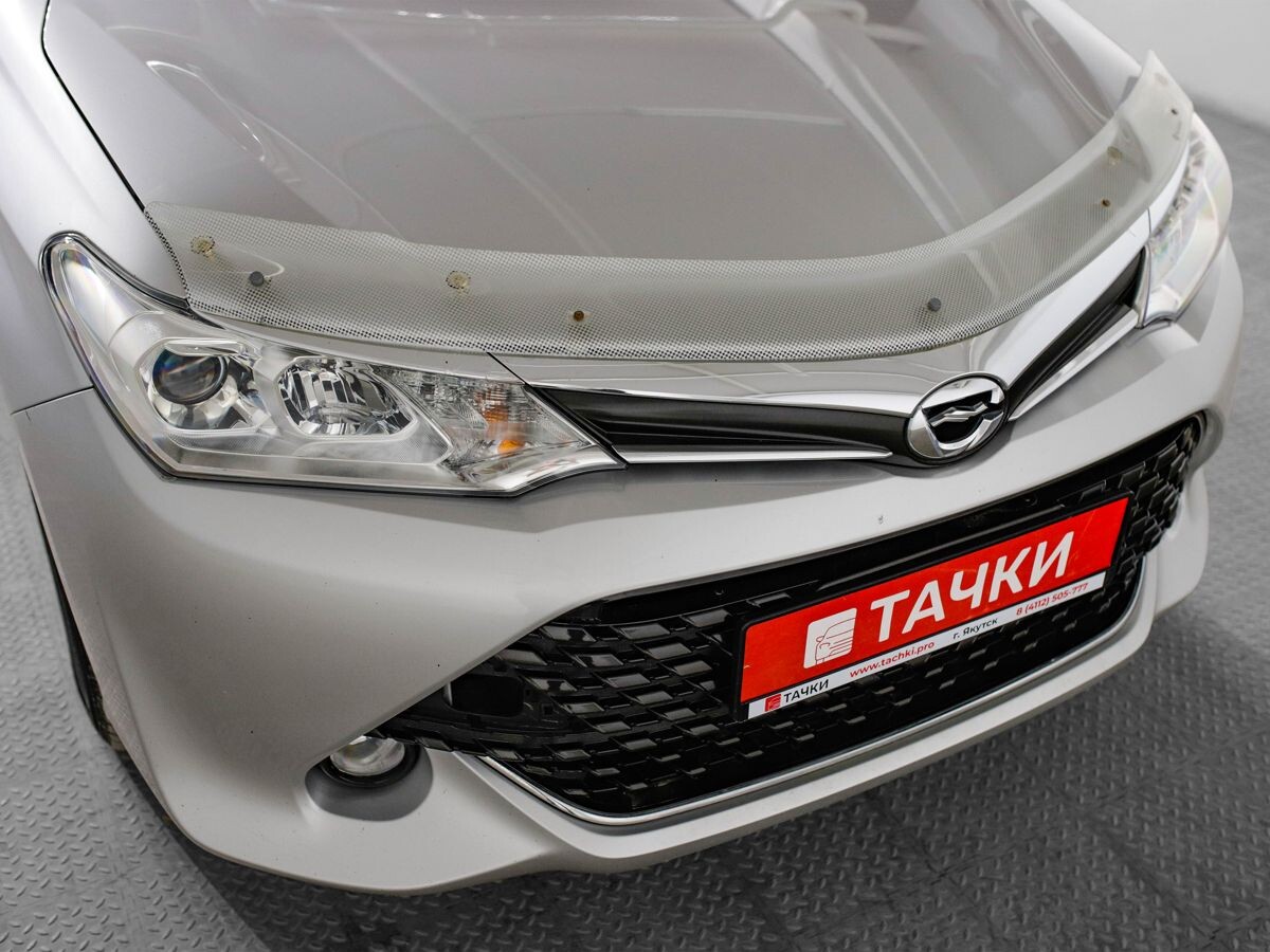 Toyota Corolla Fielder 2017 - фото автомобиля