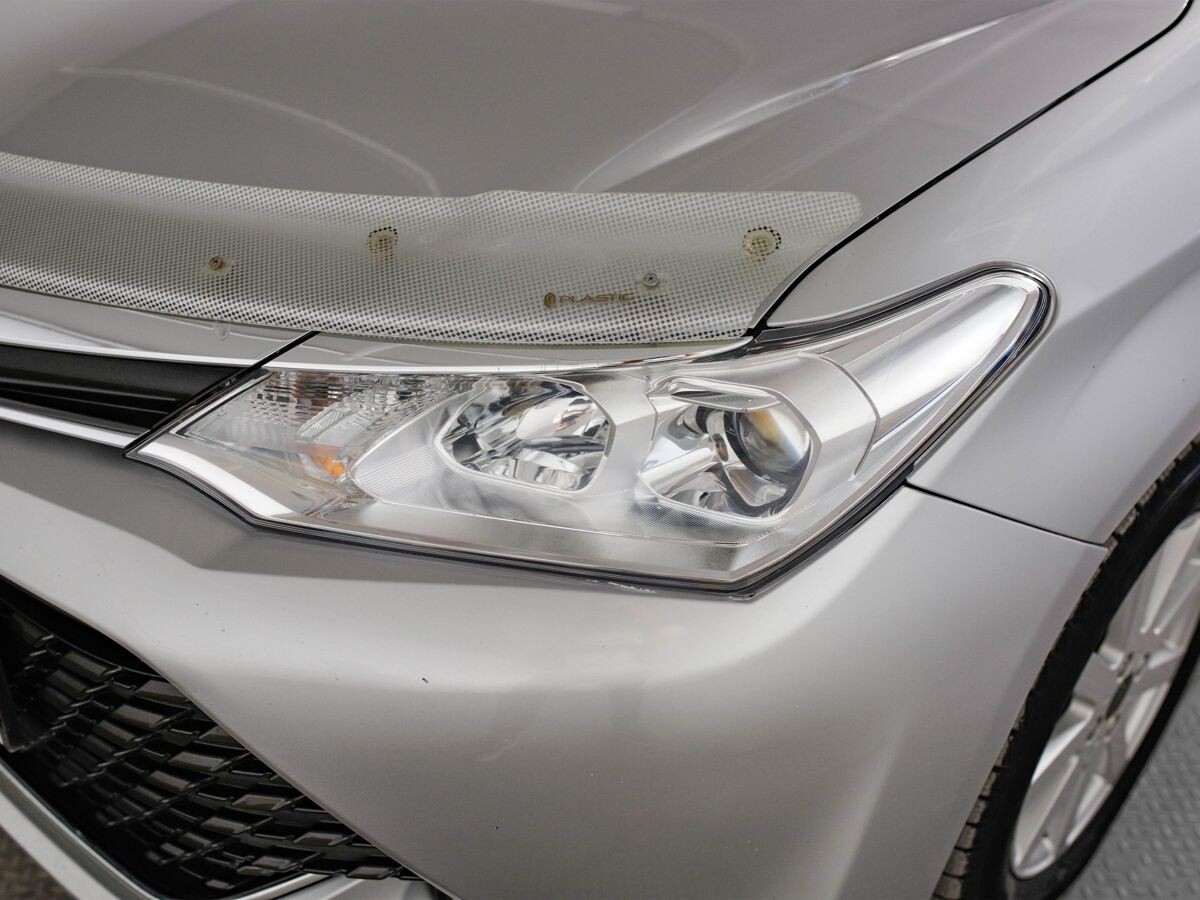 Toyota Corolla Fielder 2017 - фото автомобиля