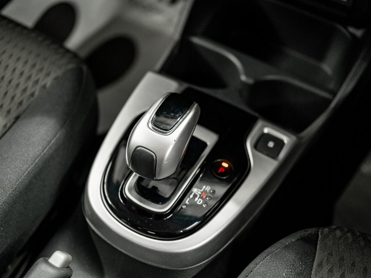 Honda Fit 2018 - фото автомобиля