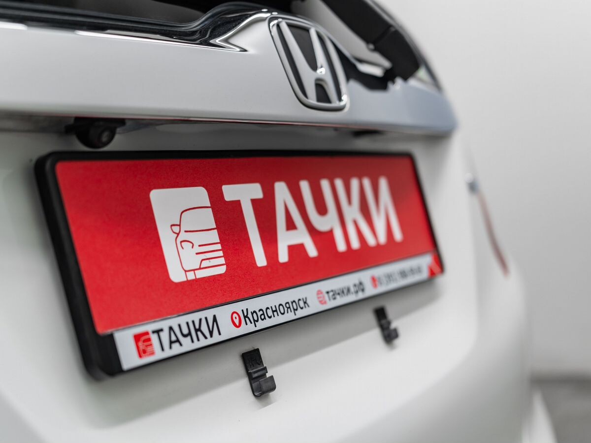 Honda Fit 2018 - фото автомобиля