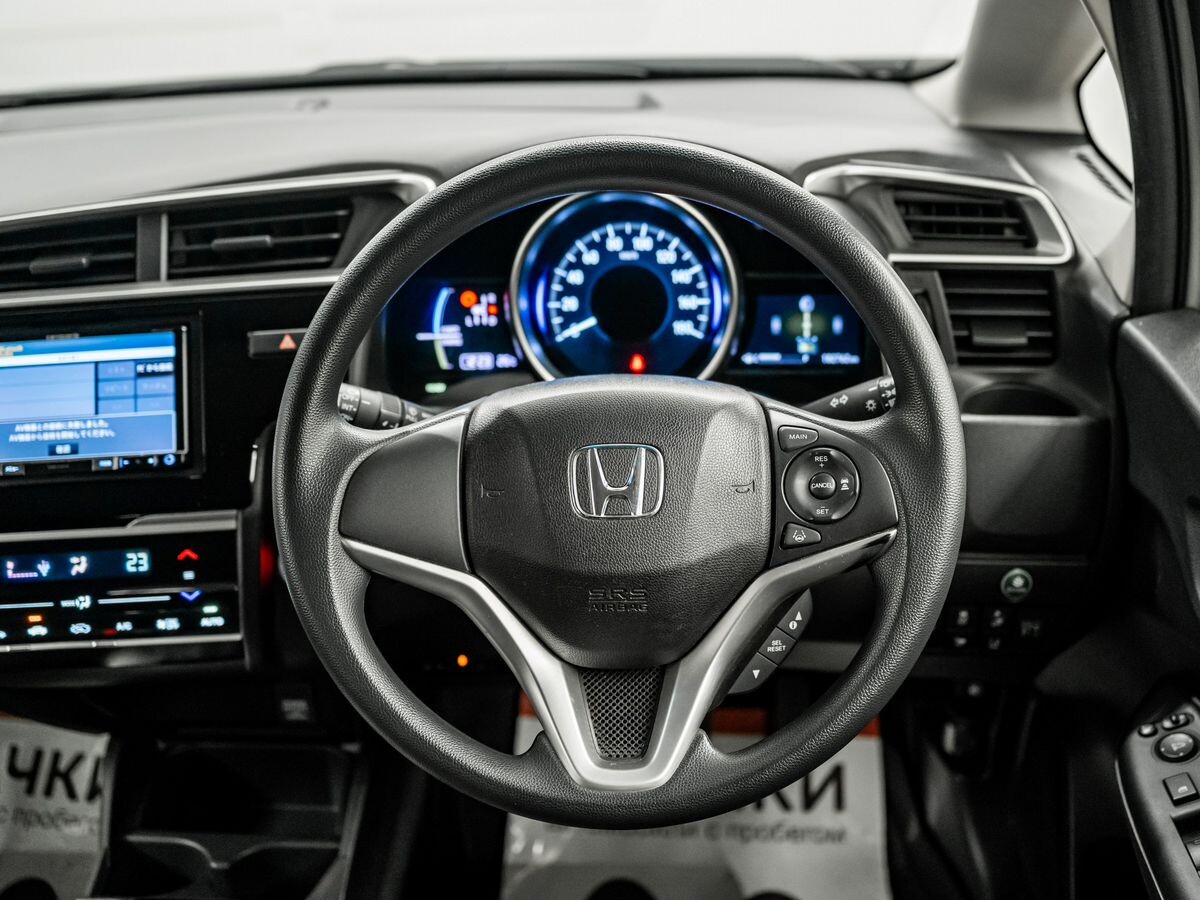 Honda Fit 2018 - фото автомобиля