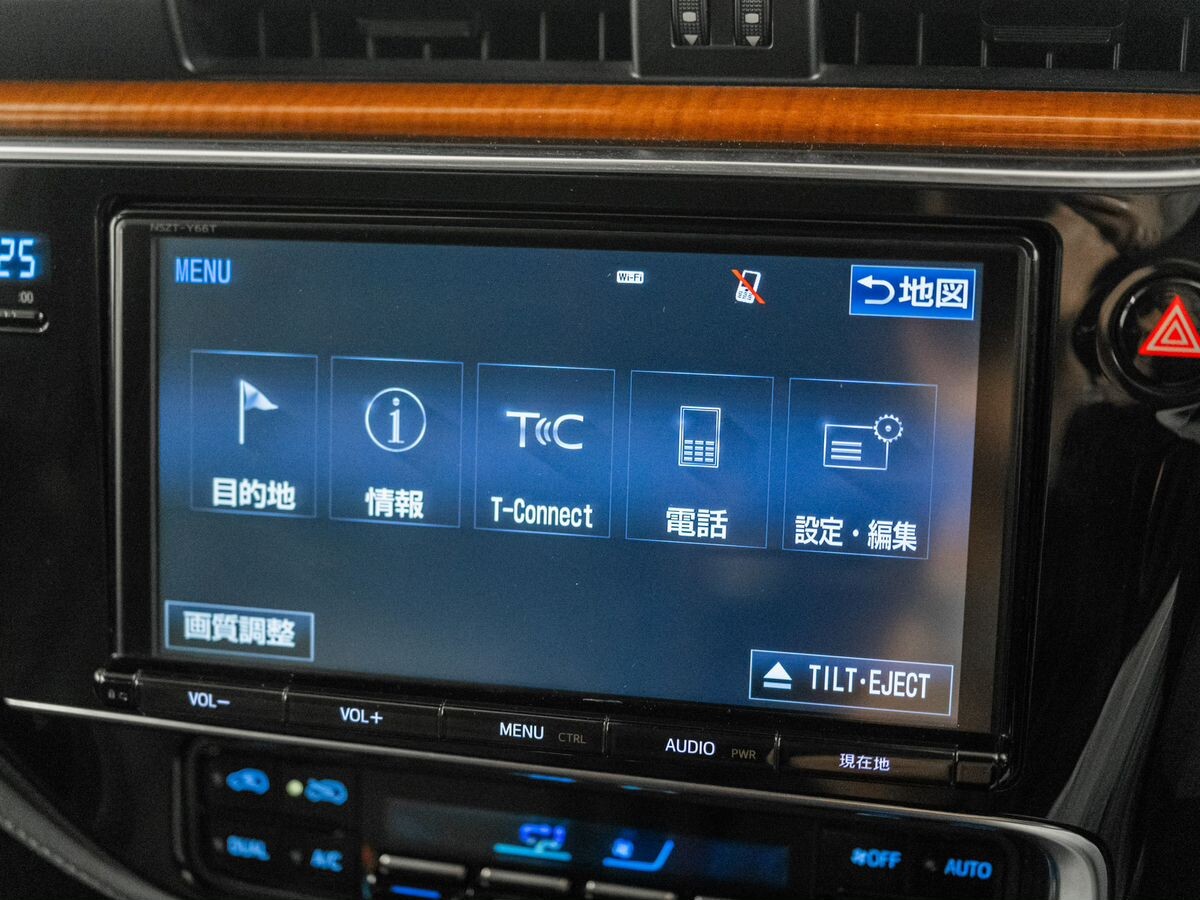 Toyota Auris 2016 - фото автомобиля