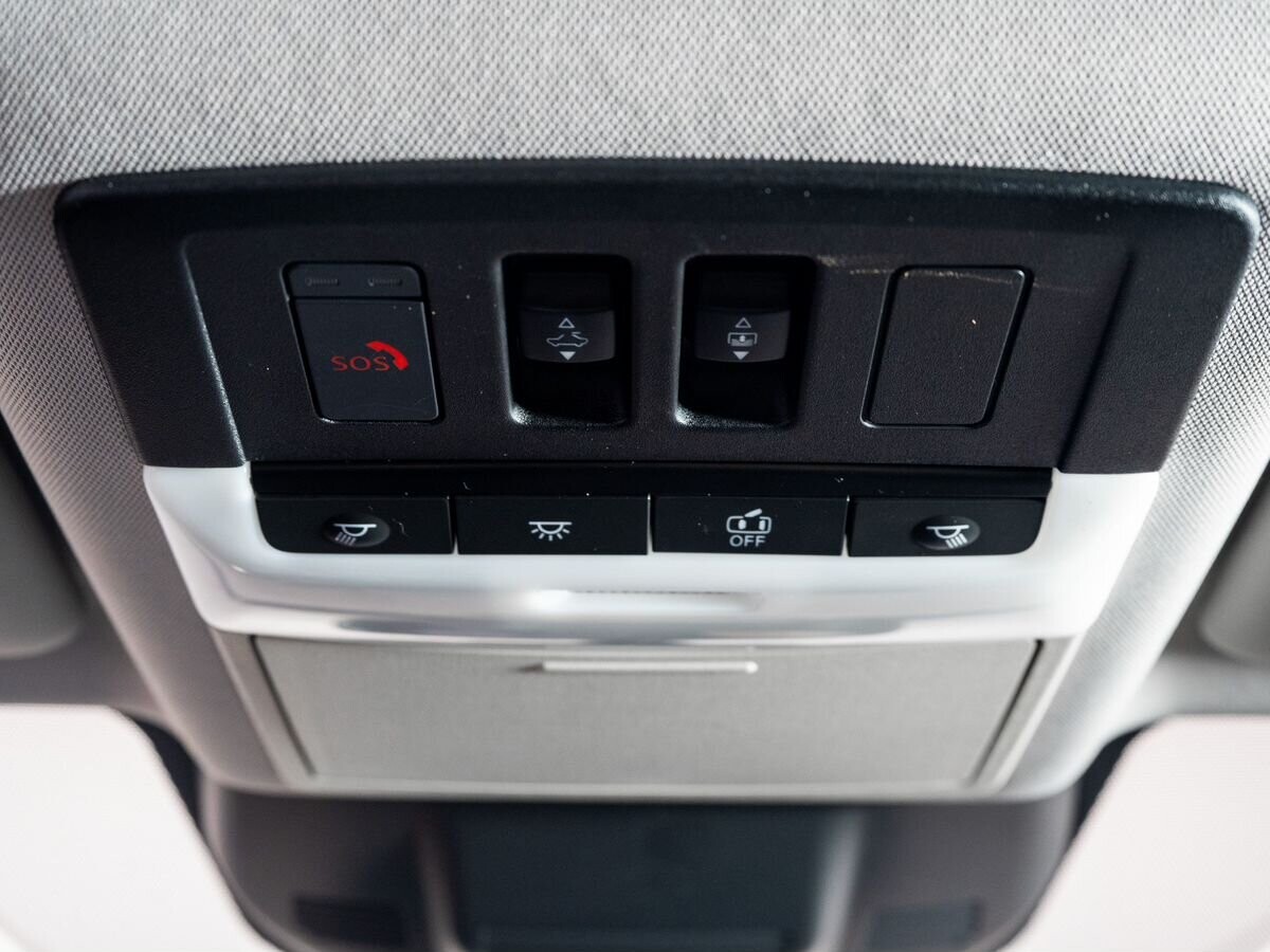 Nissan X-Trail 2021 - фото автомобиля
