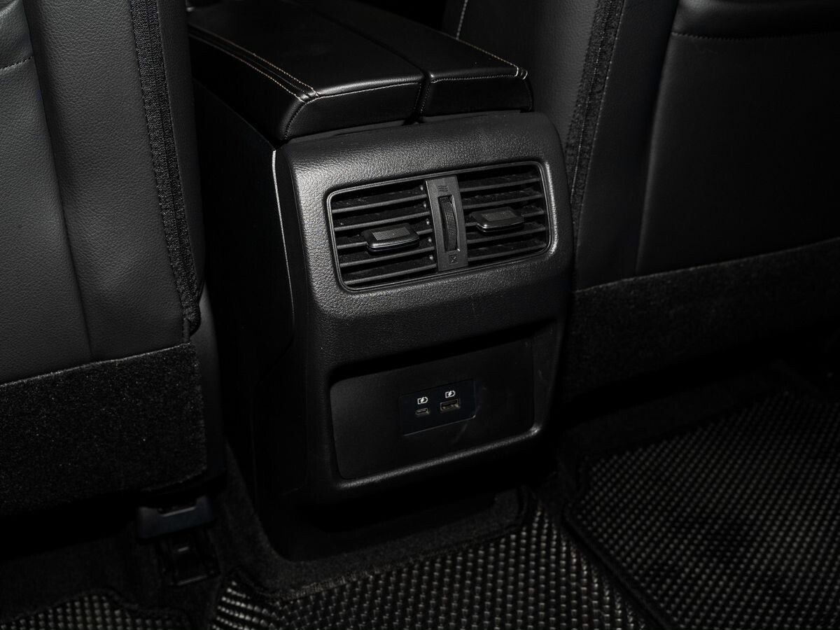 Nissan X-Trail 2021 - фото автомобиля