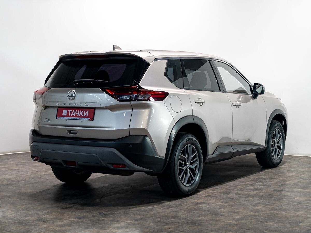 Nissan X-Trail 2021 - фото автомобиля