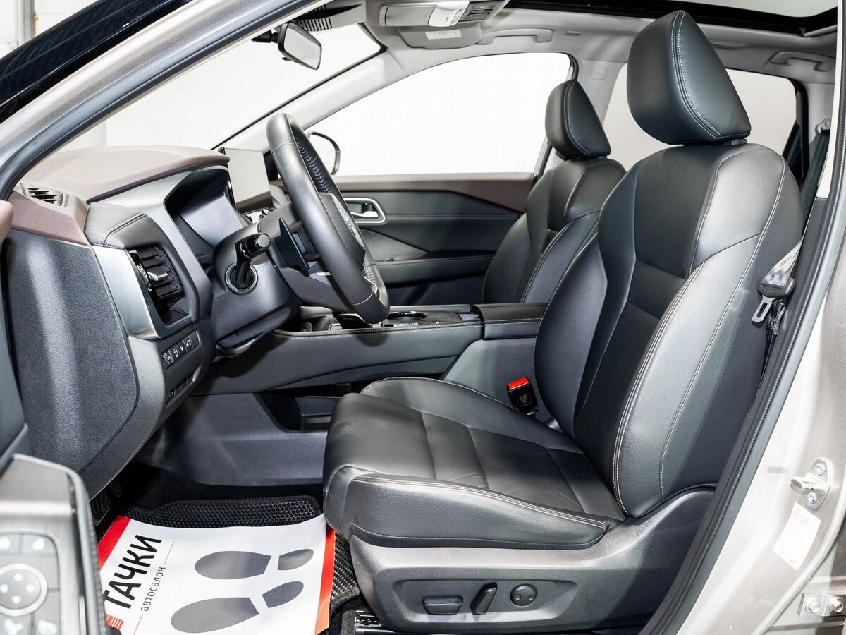 Nissan X-Trail 2021 - фото автомобиля