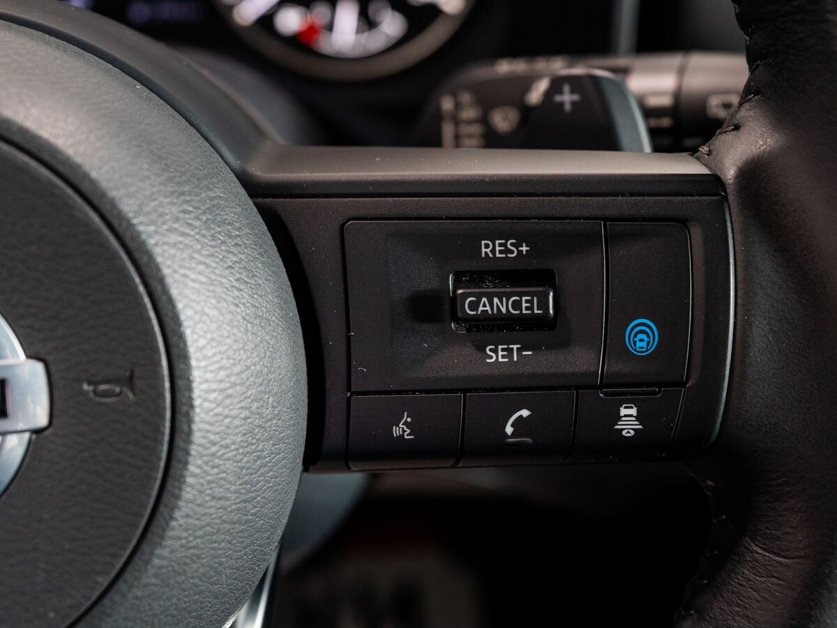 Nissan X-Trail 2021 - фото автомобиля