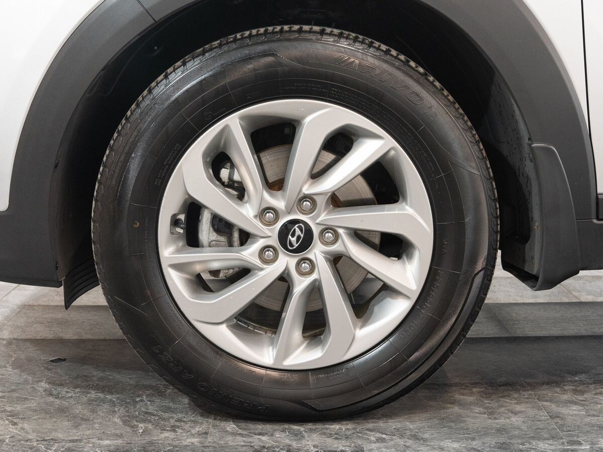 Hyundai Tucson 2016 - фото автомобиля
