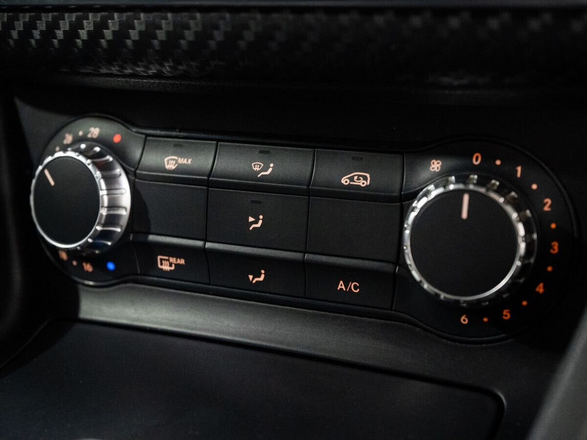 Mercedes-Benz A-Class 2012 - фото автомобиля