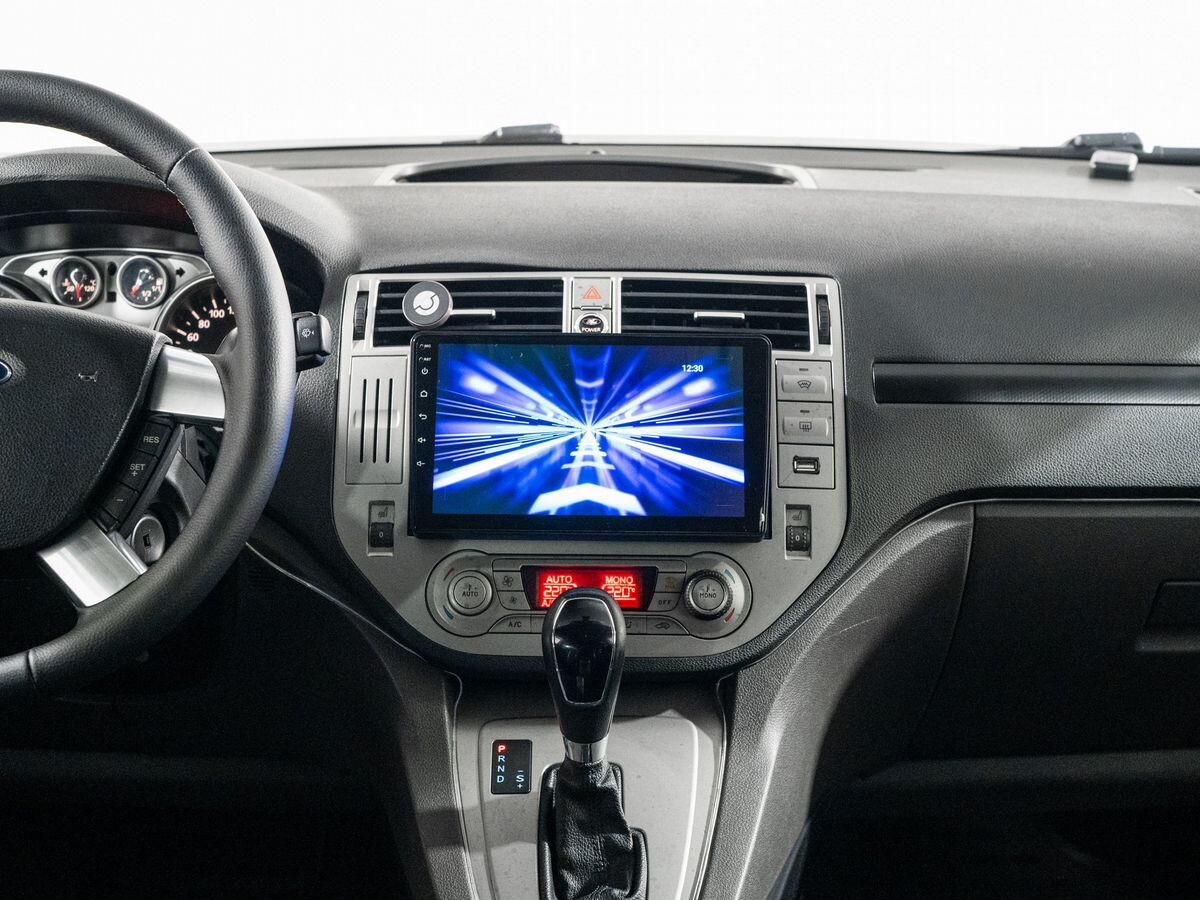 Ford Kuga 2011 - фото автомобиля