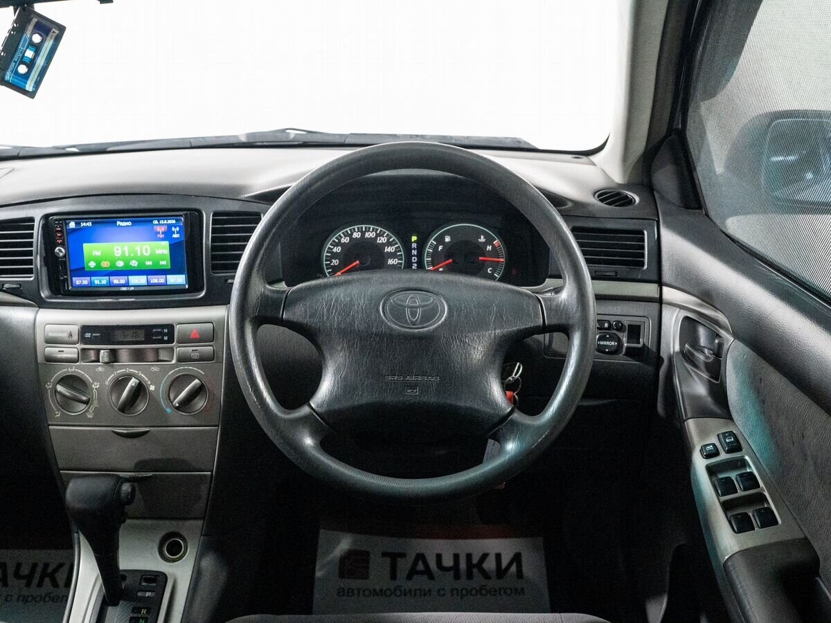 Toyota Corolla 2005 - фото автомобиля