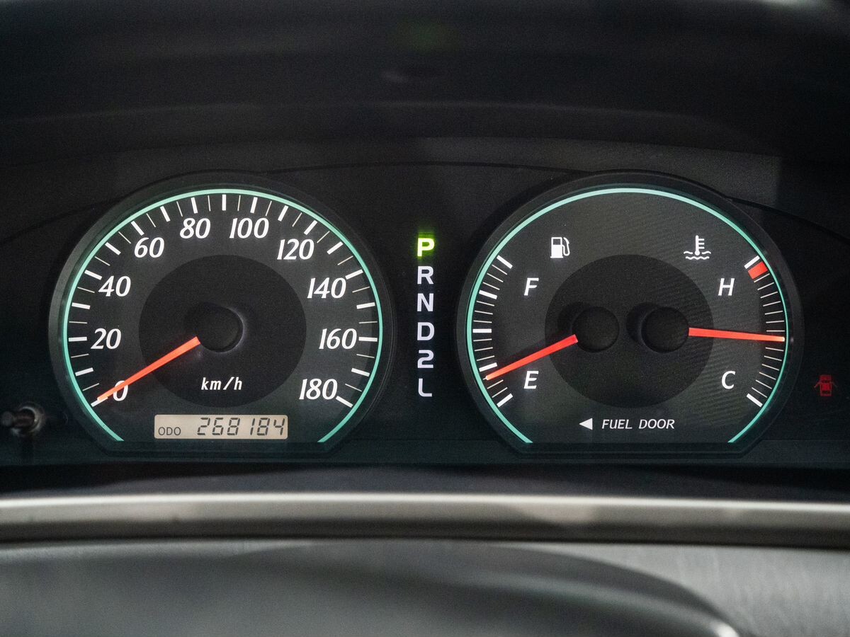 Toyota Corolla 2005 - фото автомобиля