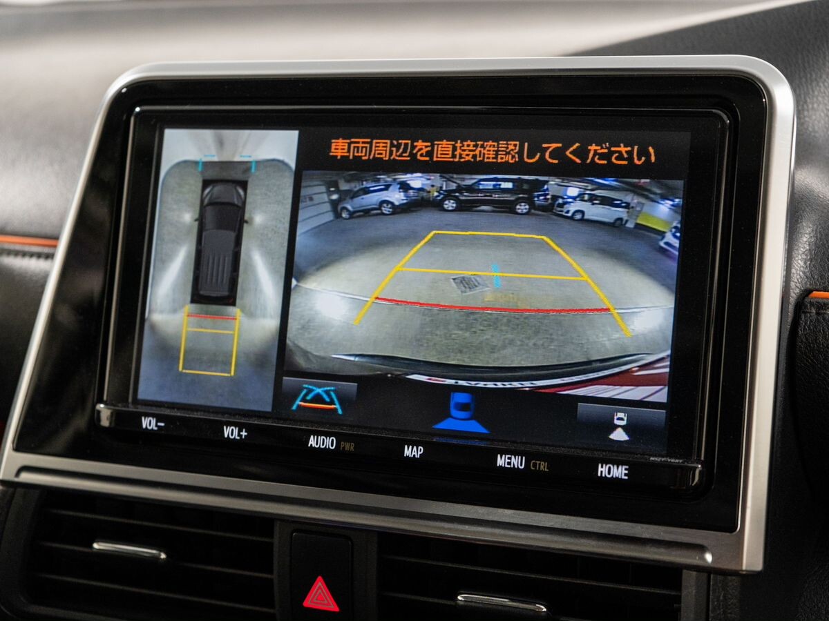 Toyota Sienta 2021 - фото автомобиля