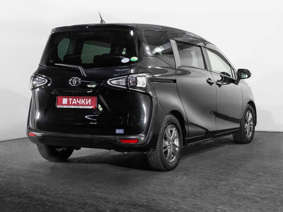 Toyota Sienta 2021 - фото автомобиля