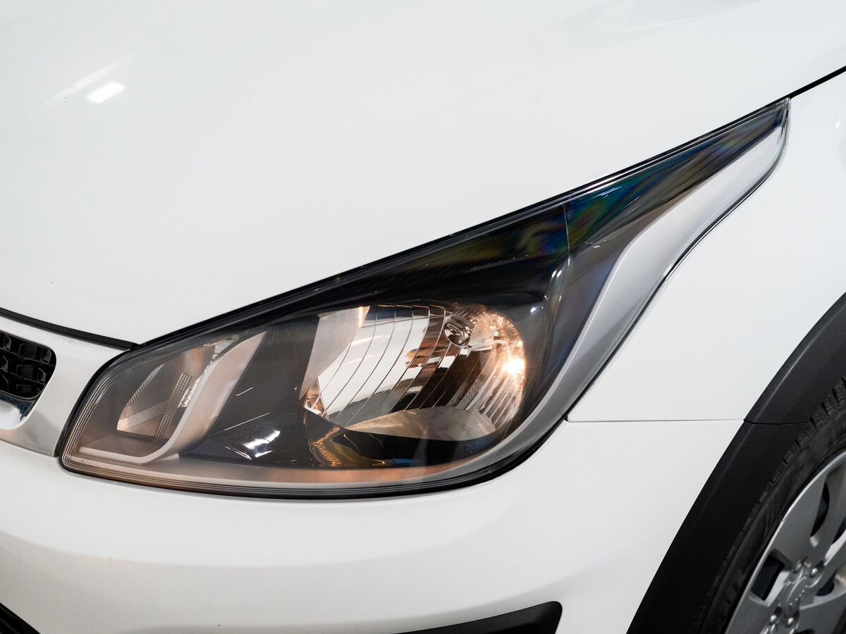 Kia Rio X (X-Line) 2020 - фото автомобиля