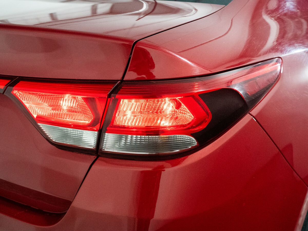 Kia Rio 2019 - фото автомобиля