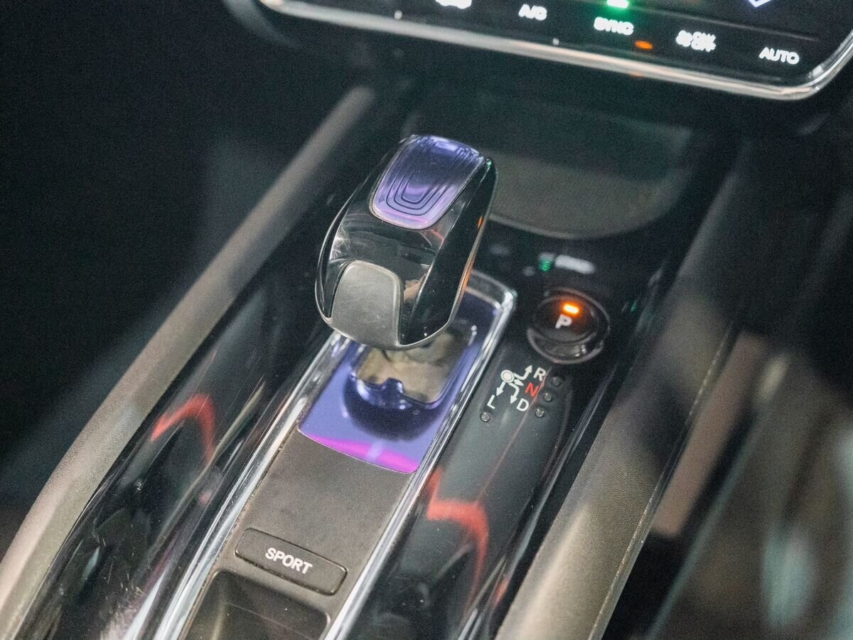 Honda Vezel 2015 - фото автомобиля