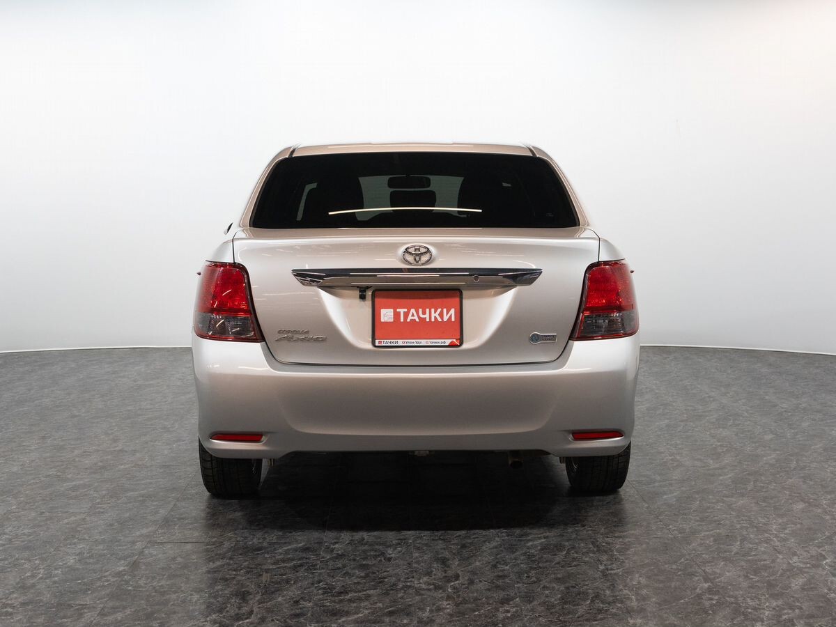Toyota Corolla Axio 2012 - фото автомобиля
