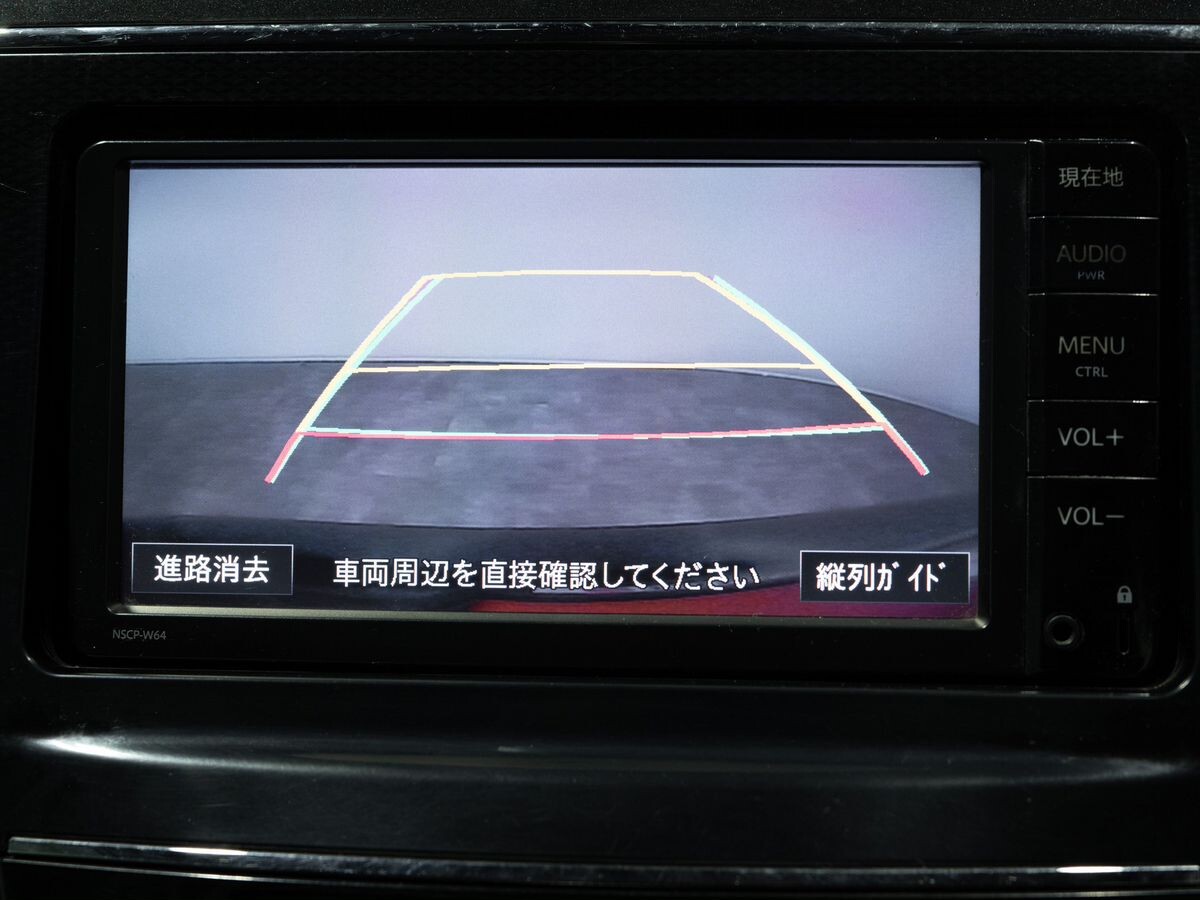 Toyota Prius Alpha 2015 - фото автомобиля