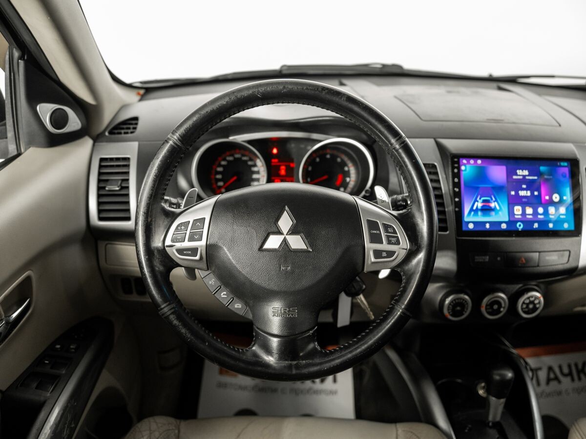Mitsubishi Outlander 2007 - фото автомобиля