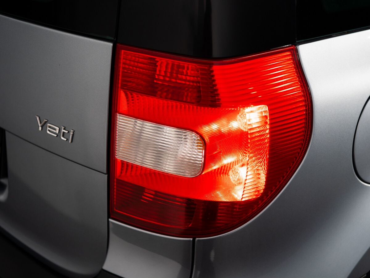 Skoda Yeti 2013 - фото автомобиля