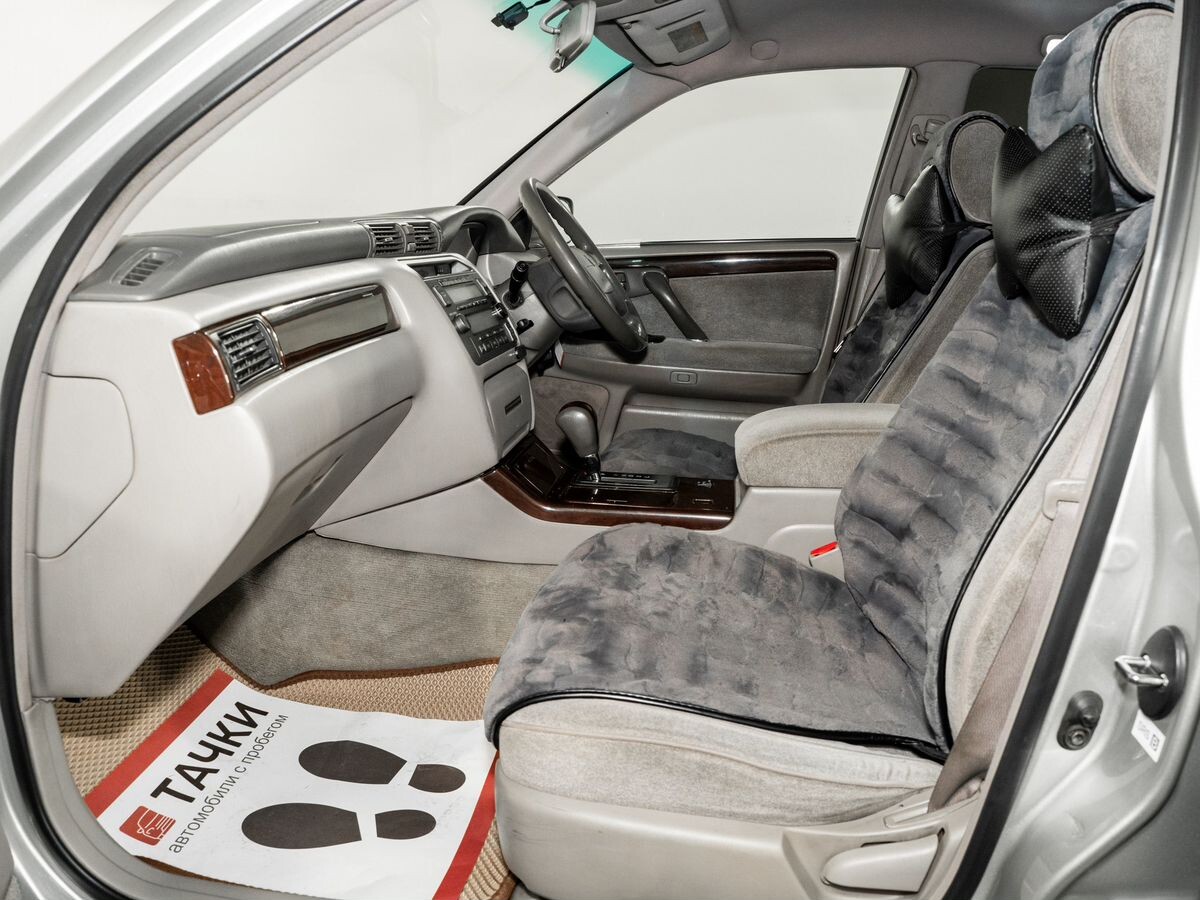 Toyota Crown 2001 - фото автомобиля