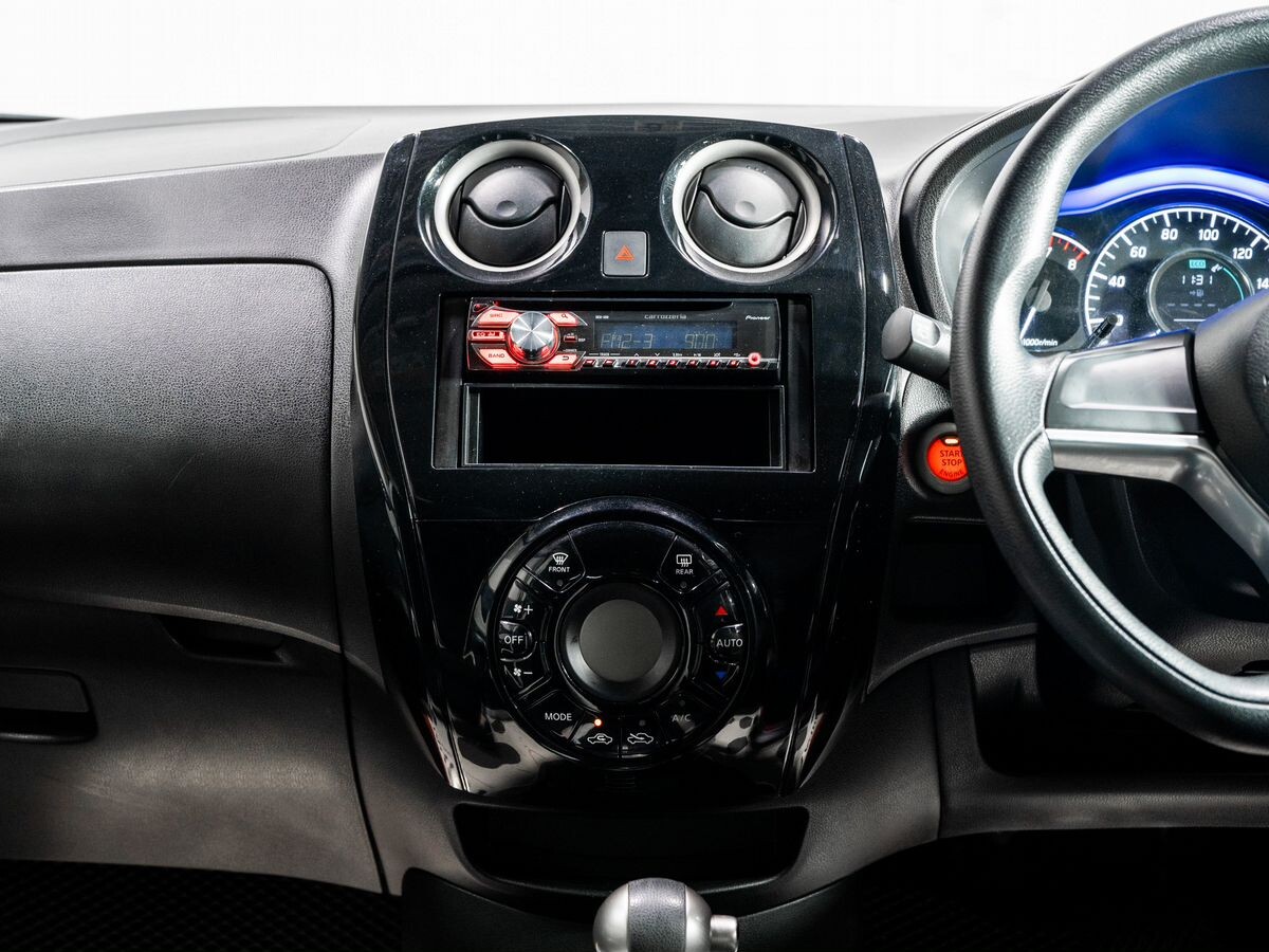 Nissan Note 2017 - фото автомобиля
