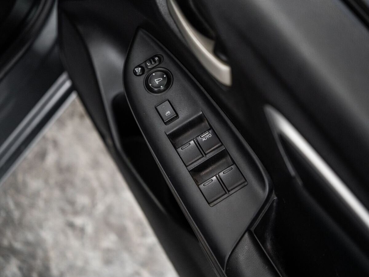Honda Fit 2019 - фото автомобиля