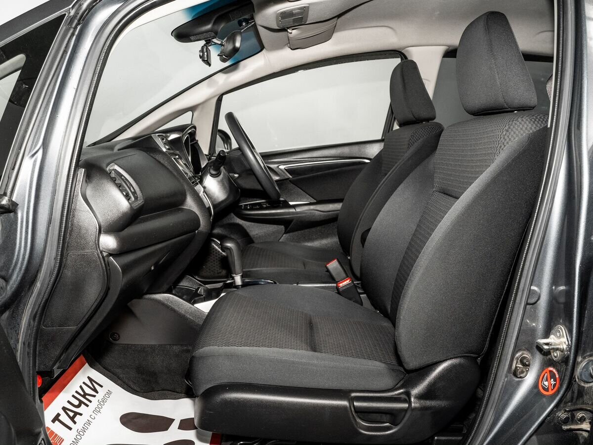 Honda Fit 2019 - фото автомобиля