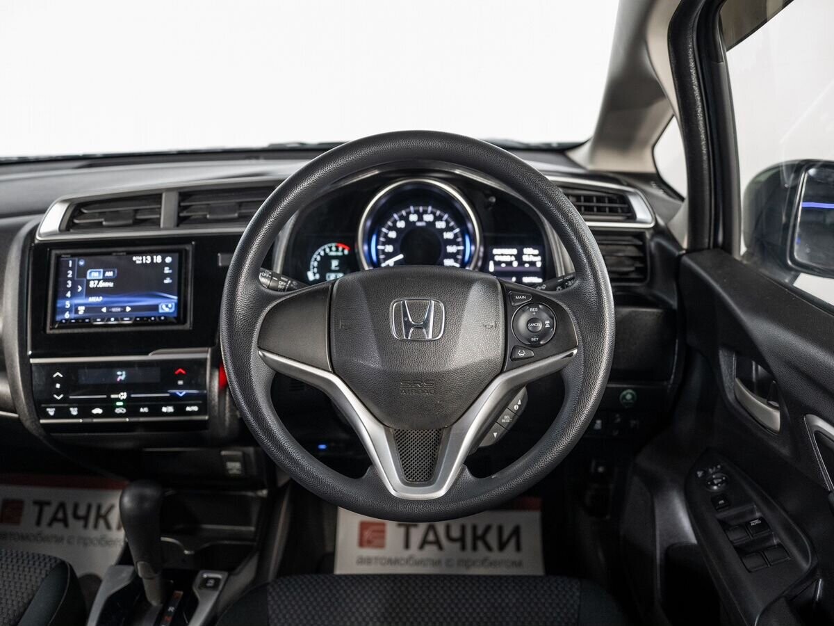 Honda Fit 2019 - фото автомобиля