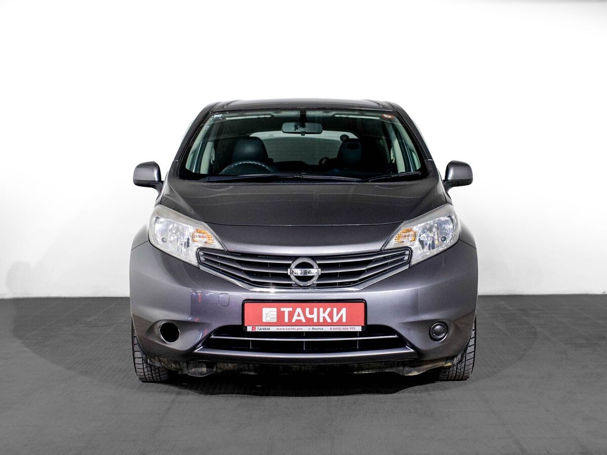 Nissan Note 2012 - фото автомобиля