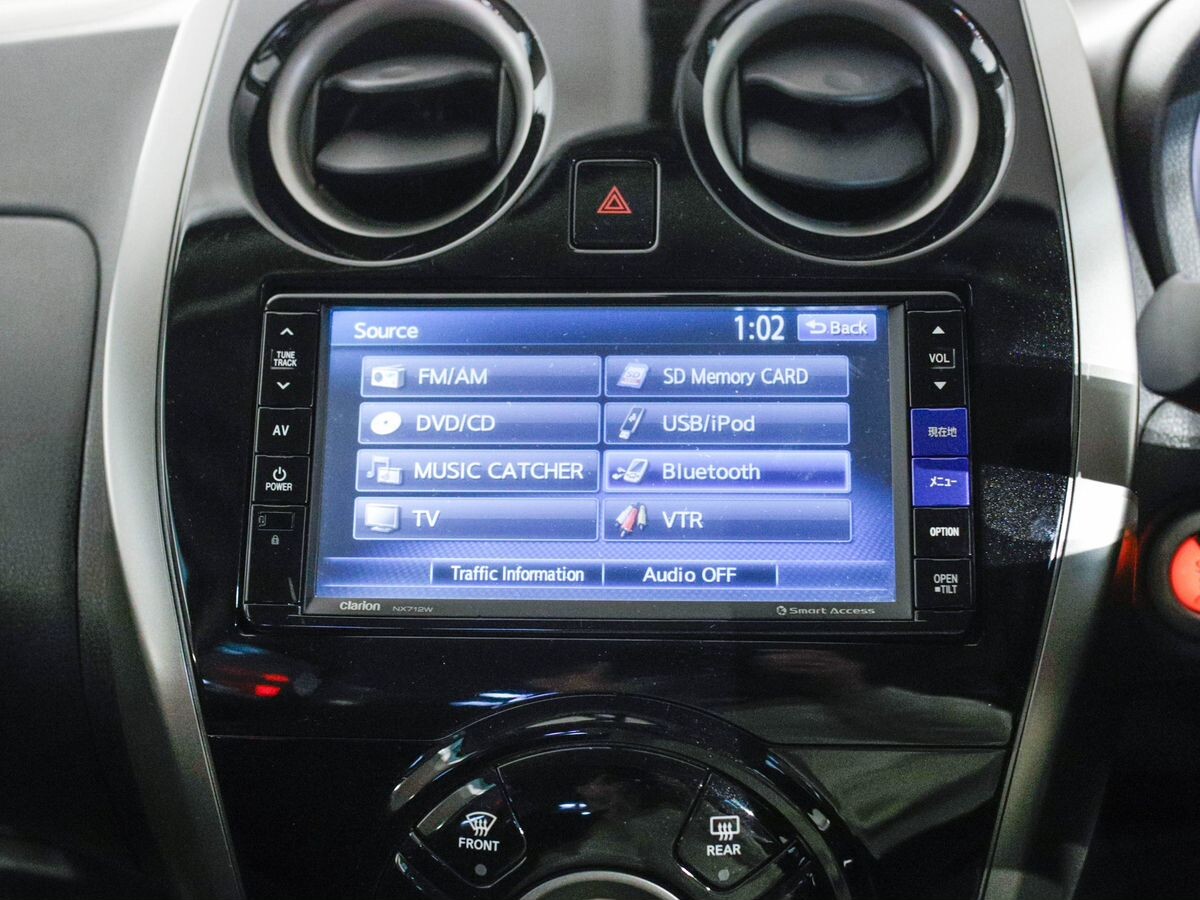 Nissan Note 2012 - фото автомобиля