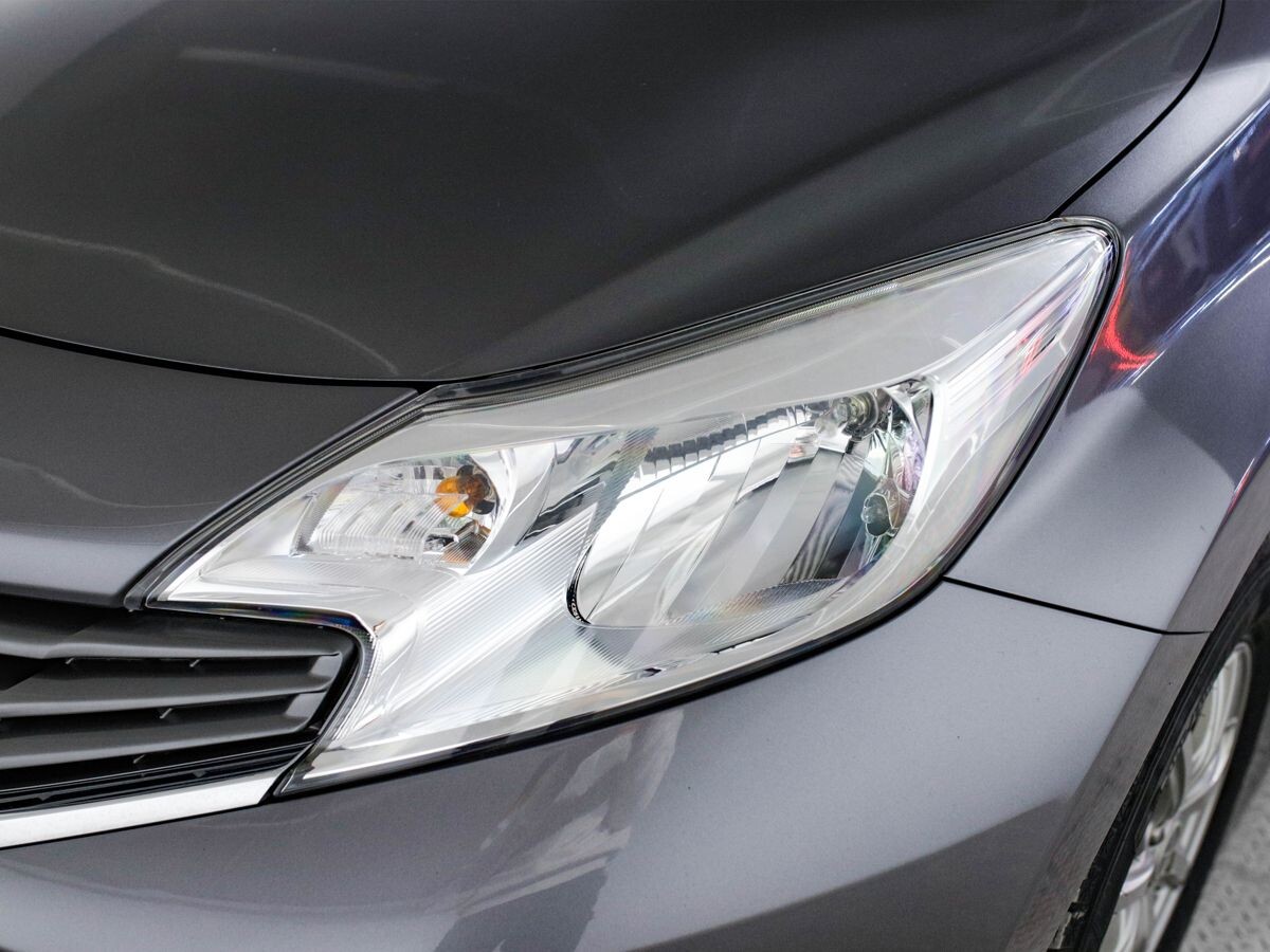 Nissan Note 2012 - фото автомобиля