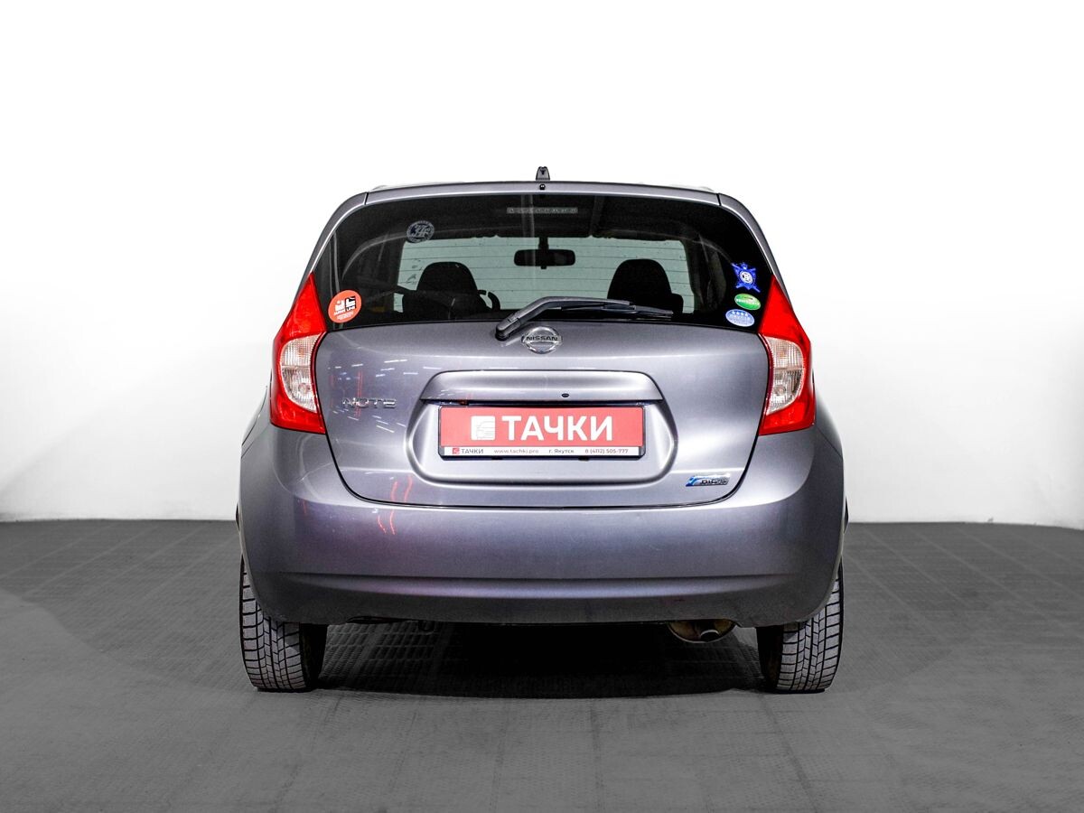 Nissan Note 2012 - фото автомобиля