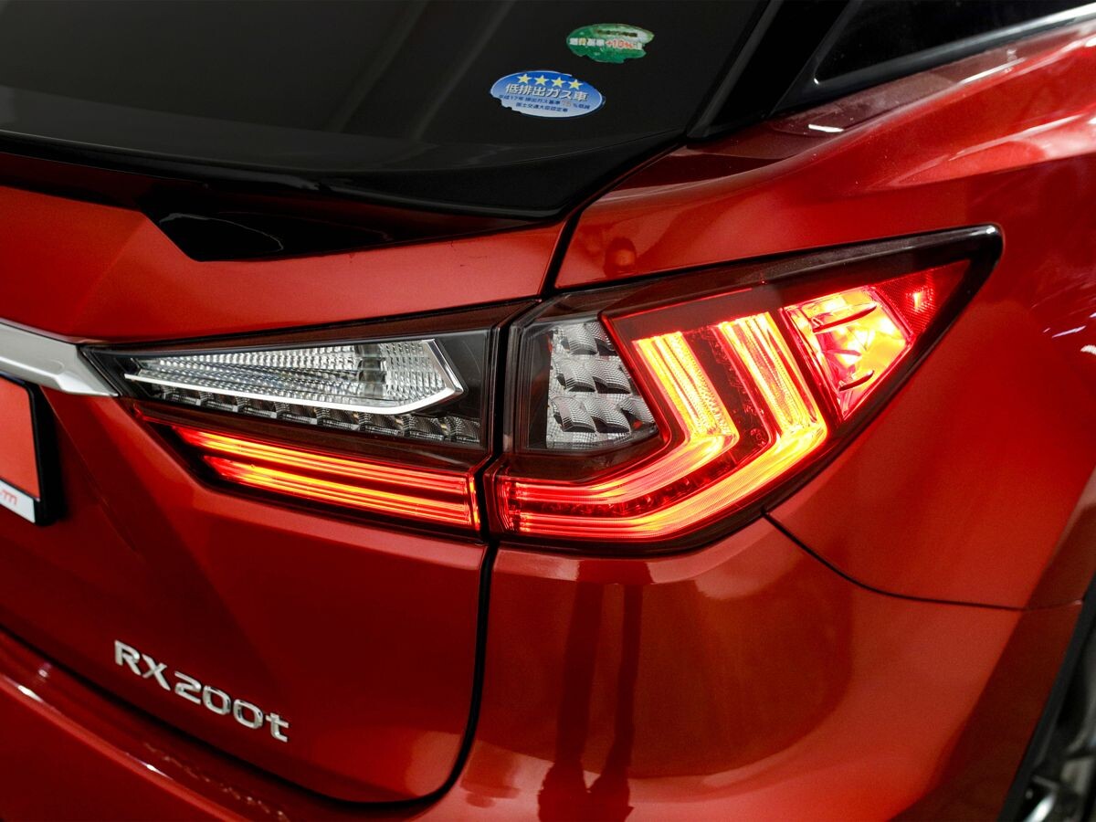 Lexus RX200t 2016 - фото автомобиля