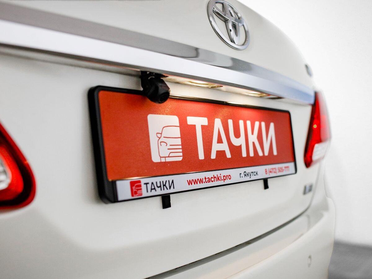 Toyota Premio 2020 - фото автомобиля