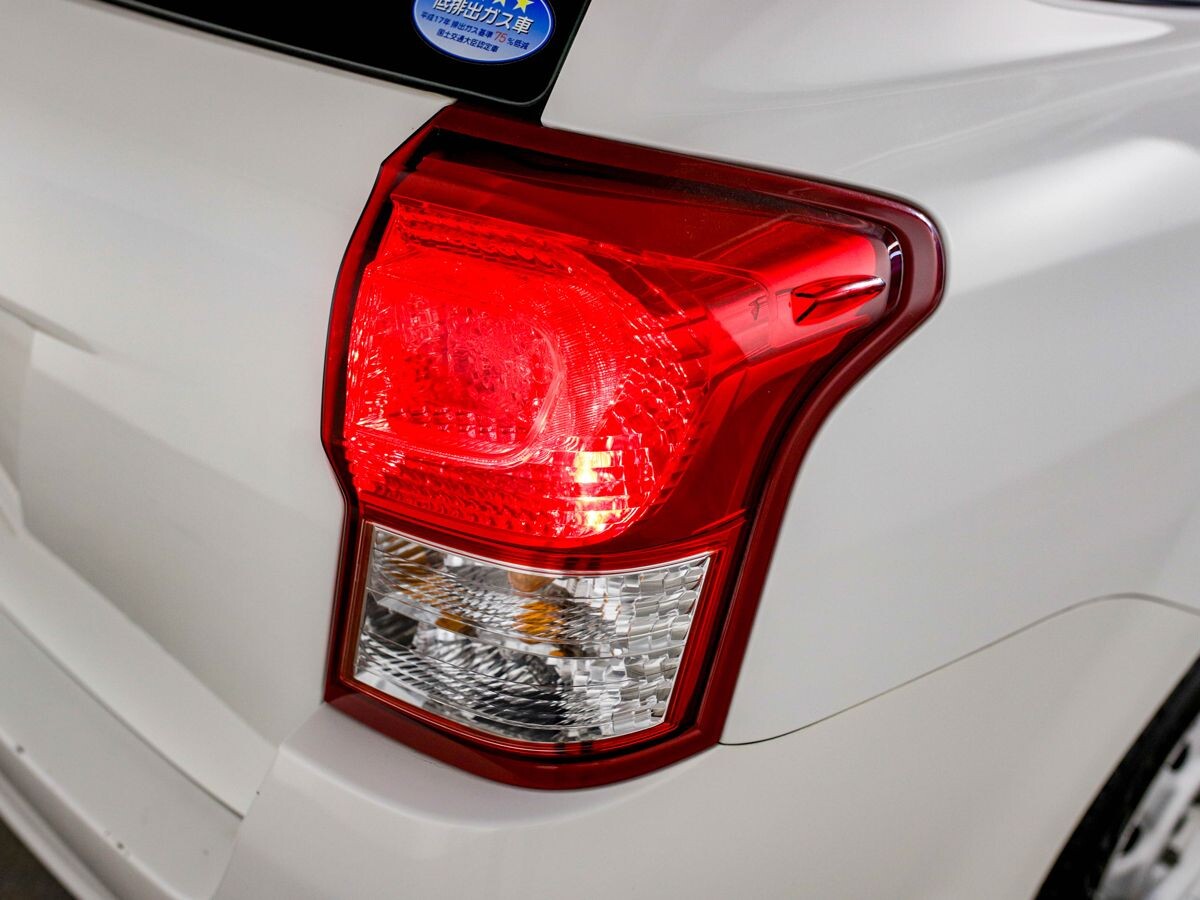Toyota Corolla Fielder 2014 - фото автомобиля