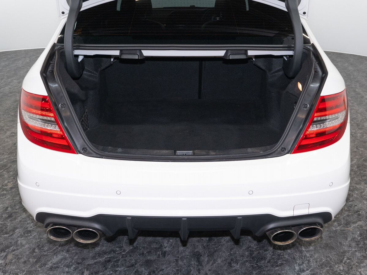 Mercedes-Benz C-Class 2012 - фото автомобиля