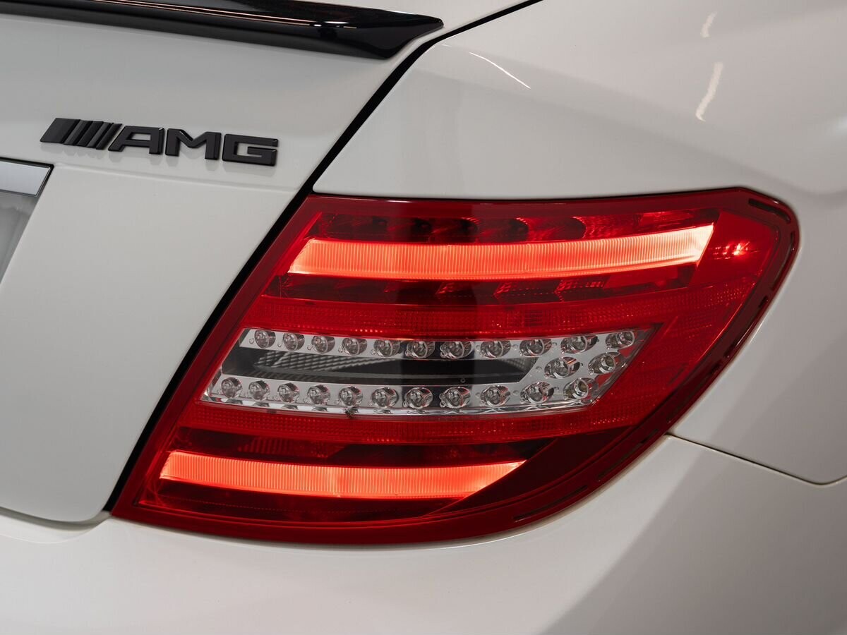 Mercedes-Benz C-Class 2012 - фото автомобиля